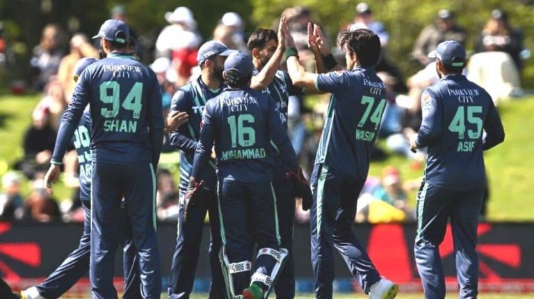 Pakistan Wins Tri-Series after Beating New Zealand in Finals